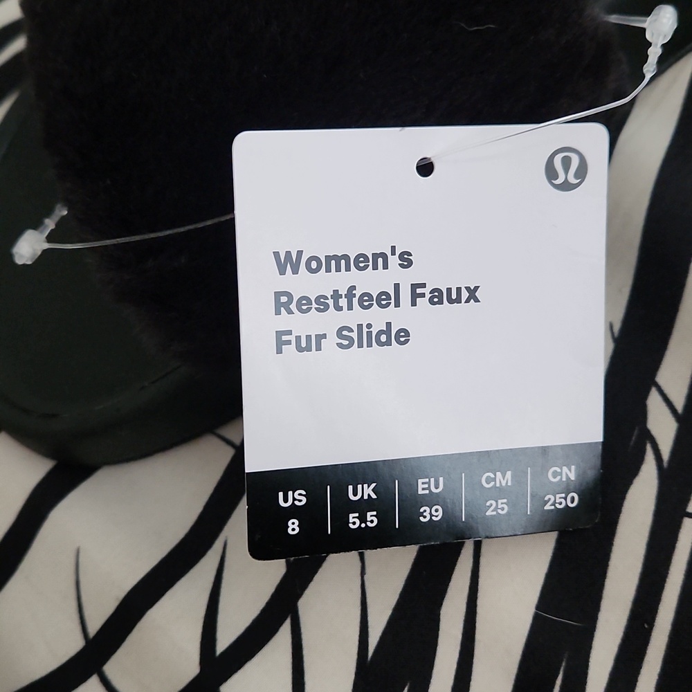 Women's Restfeel Faux Fur Slide - Picture 5 of 10